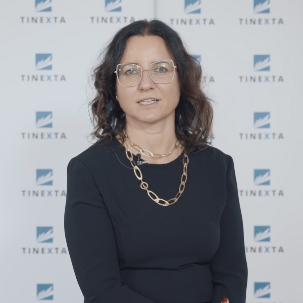 Tinexta best sale target price
